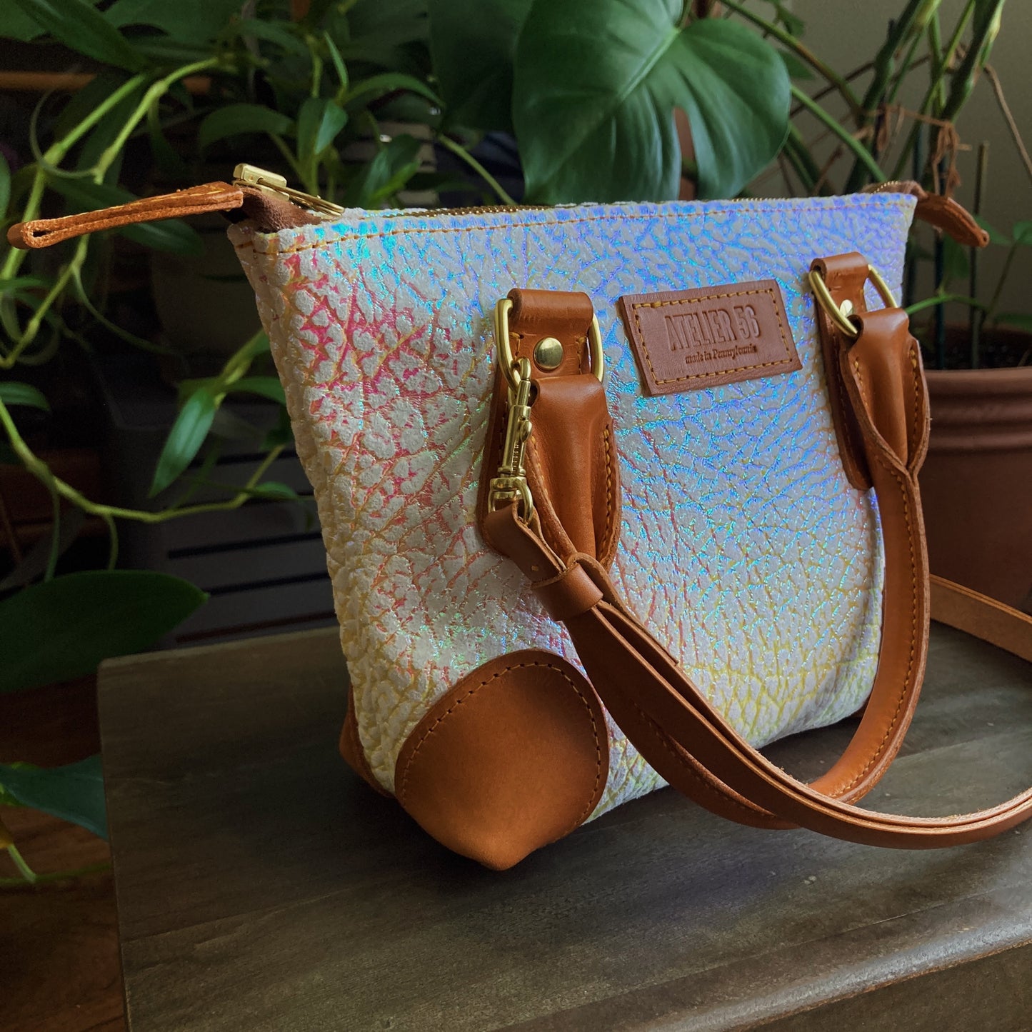 'Atelier 56' The Murphy Mini in Khameleon