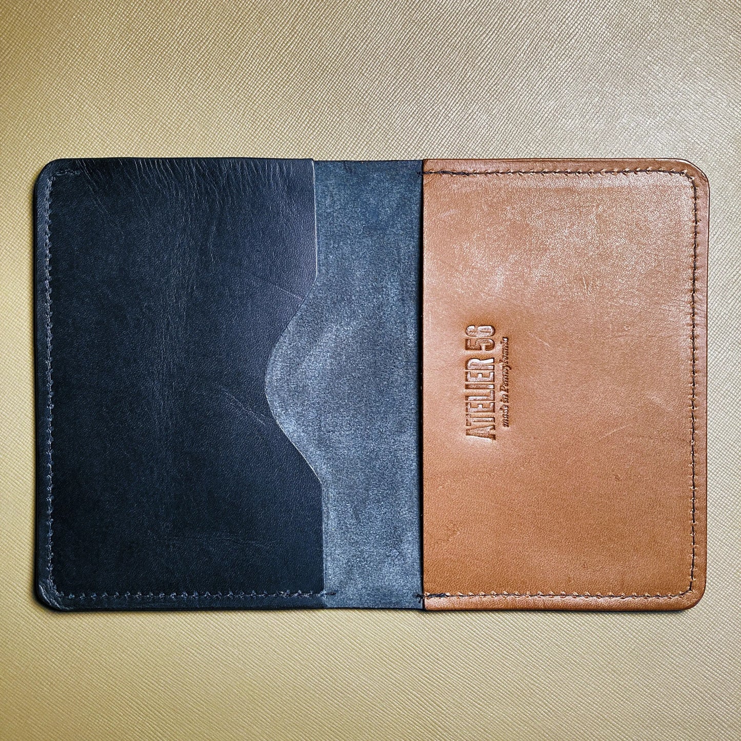 'Atelier 56' Leather Passport Holder